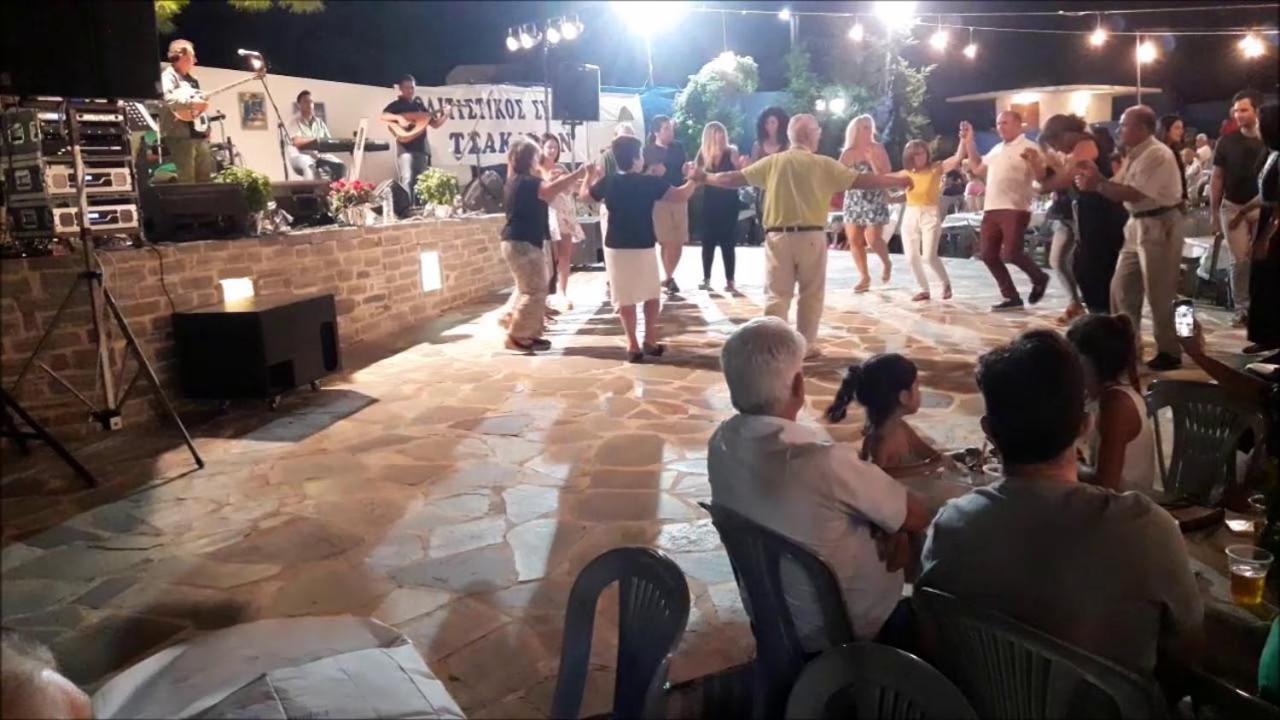 TsakeiΠαραθαλασσιο Σπιτι Στην Εξοχη别墅 外观 照片
